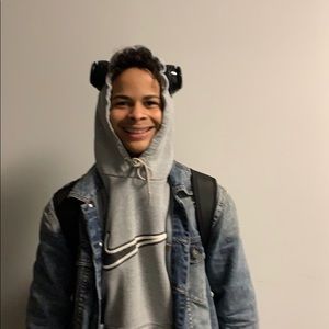 Meet your Posher, Joseph